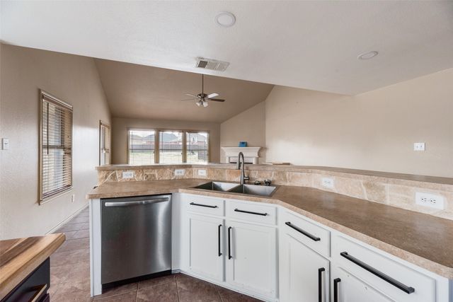 1405 Eagle Point, Royse City, TX 75189