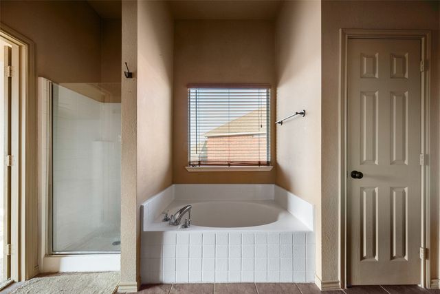 1405 Eagle Point, Royse City, TX 75189