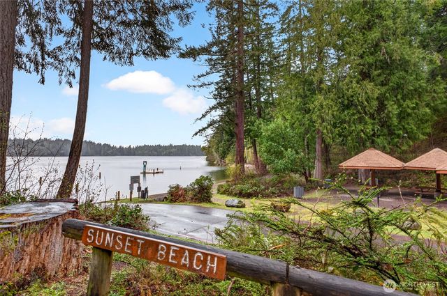 22209 Bluewater Drive SE, Yelm, WA 98597