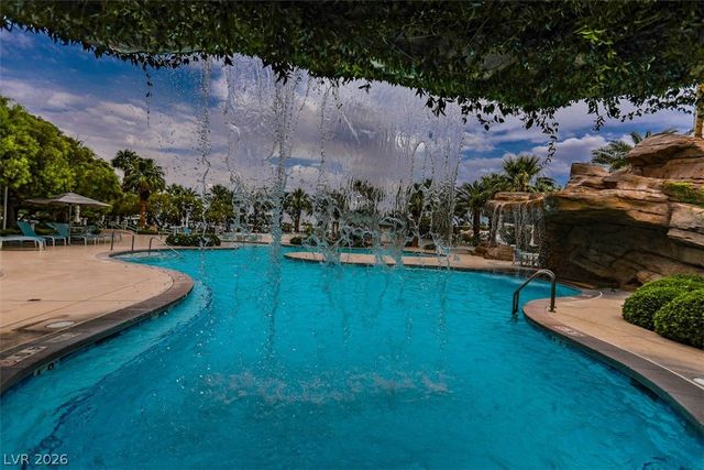 322 Karen Avenue 1105, Las Vegas, NV 89109