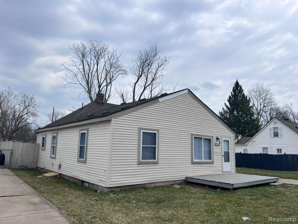 15163 Beech Daly Road, Taylor, MI 48180