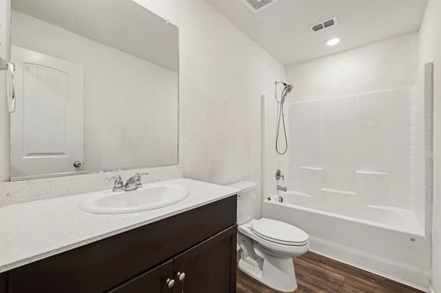 5320 Vinebrook Way, Princeton, TX 75407