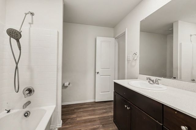 5320 Vinebrook Way, Princeton, TX 75407