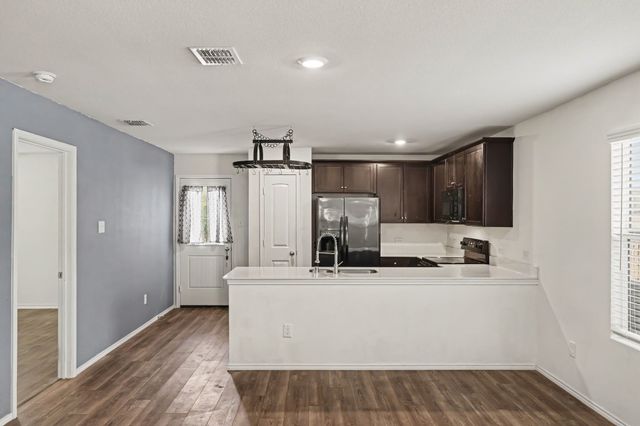 5320 Vinebrook Way, Princeton, TX 75407