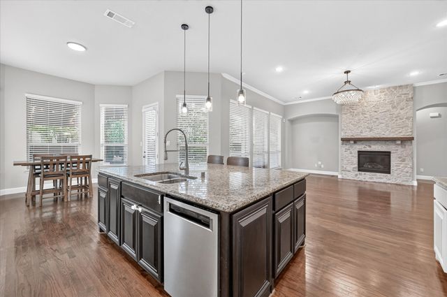 4009 Jasmine Fox Lane, Arlington, TX 76005