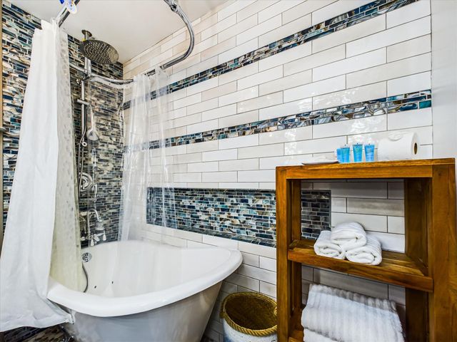 2316 S Street, Eureka, CA 95501