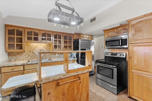 2609 TOWNSEND Boulevard, Jacksonville, FL 32211