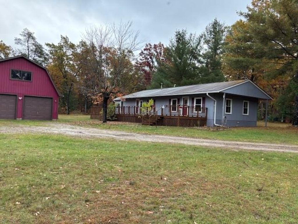 6122 Sabin Street, Hale, MI 48739