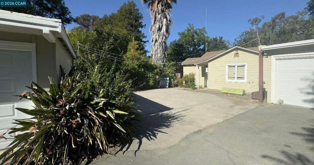 190 Alderwood Road, Walnut Creek, CA 94598