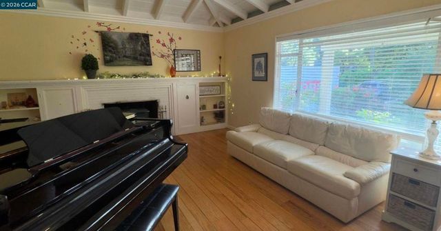190 Alderwood Road, Walnut Creek, CA 94598