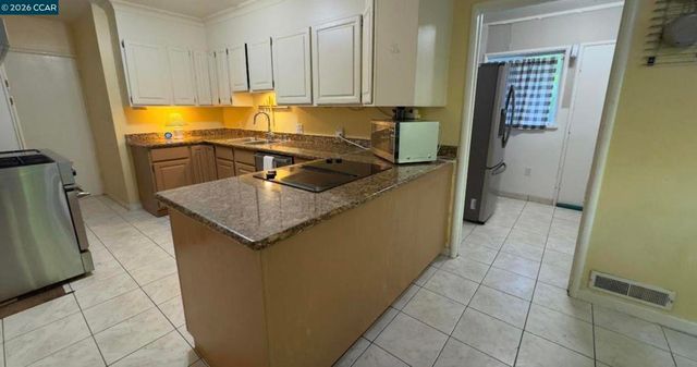 190 Alderwood Road, Walnut Creek, CA 94598