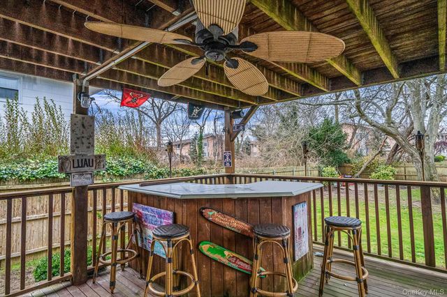 154A Woodrow Parkway, West Babylon, NY 11704