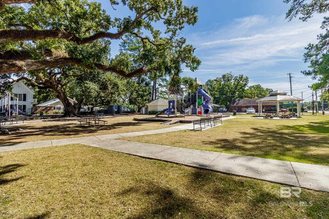 8072 Irwin Loop, Daphne, AL 36526