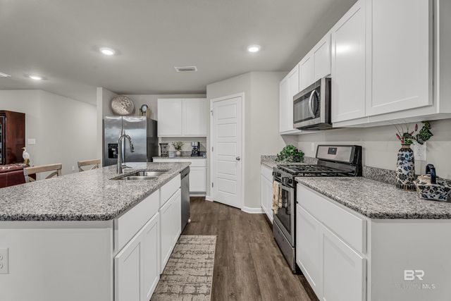 8072 Irwin Loop, Daphne, AL 36526