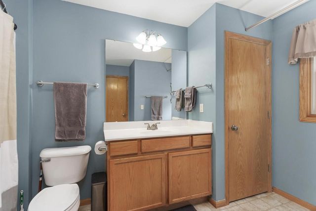 4562 Parkwood Drive, Milton, WI 53563
