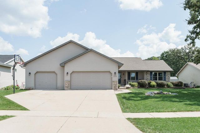 4562 Parkwood Drive, Milton, WI 53563