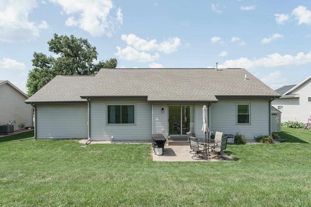 4562 Parkwood Drive, Milton, WI 53563