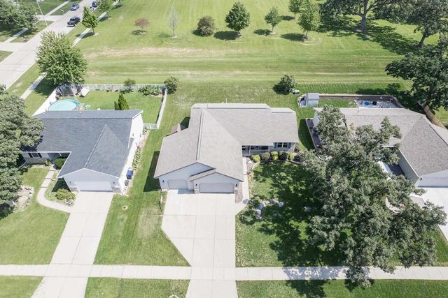 4562 Parkwood Drive, Milton, WI 53563