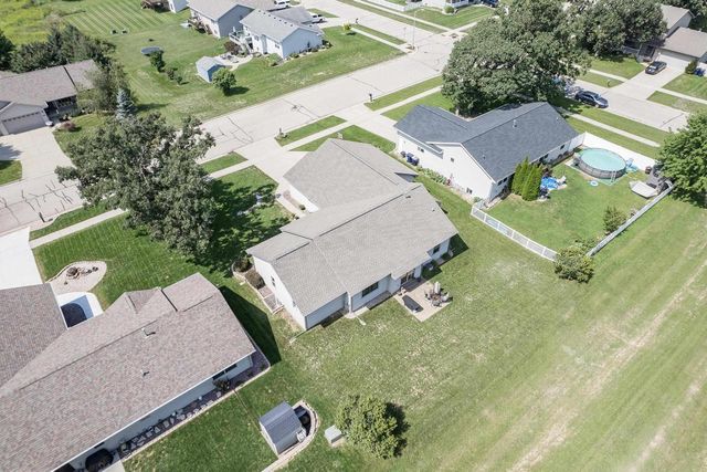 4562 Parkwood Drive, Milton, WI 53563