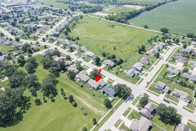 4562 Parkwood Drive, Milton, WI 53563
