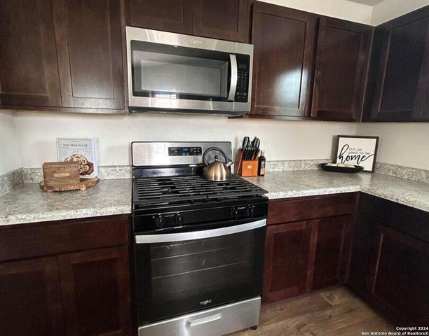 13711 RED ROCK RUN, San Antonio, TX 78254