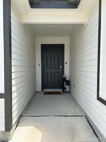 13711 RED ROCK RUN, San Antonio, TX 78254