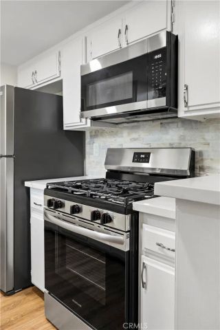 5252 Agnes 2, Valley Village, CA 91607