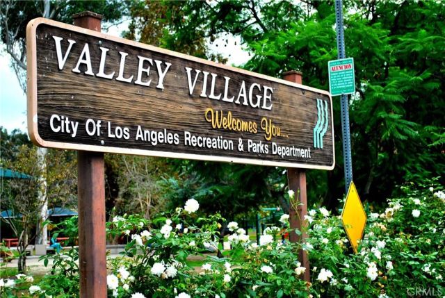 5252 Agnes 2, Valley Village, CA 91607
