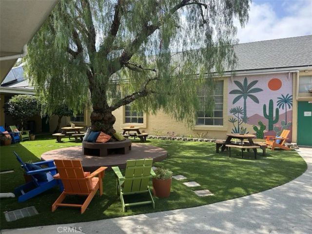5252 Agnes 2, Valley Village, CA 91607