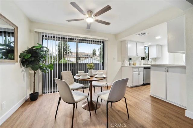 5252 Agnes 2, Valley Village, CA 91607