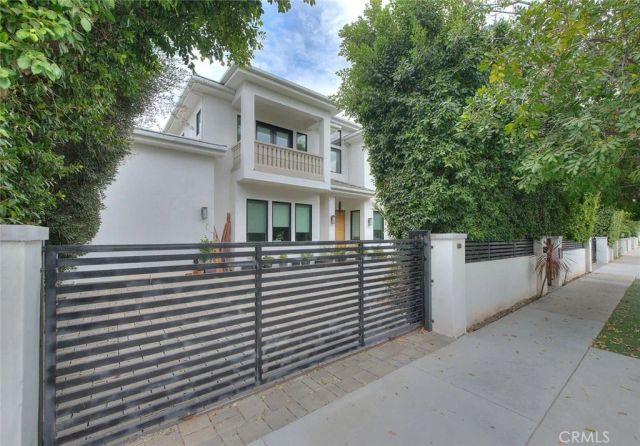 5176 Lindley, Encino, CA 91316