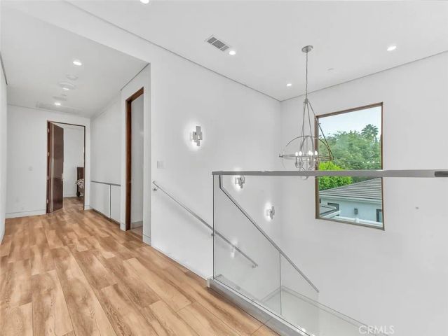 5176 Lindley, Encino, CA 91316