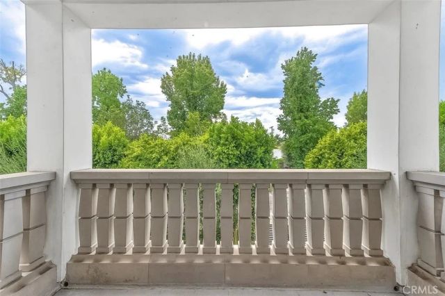 5176 Lindley, Encino, CA 91316