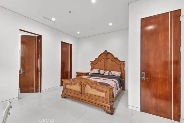 5176 Lindley, Encino, CA 91316