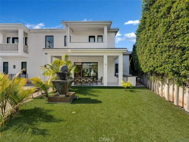 5176 Lindley, Encino, CA 91316