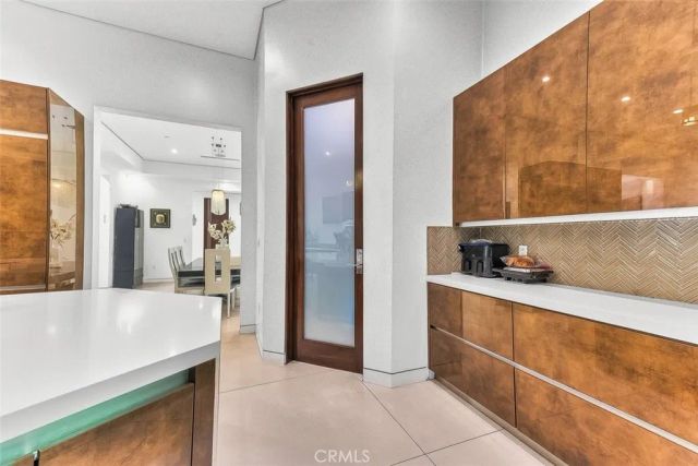 5176 Lindley, Encino, CA 91316