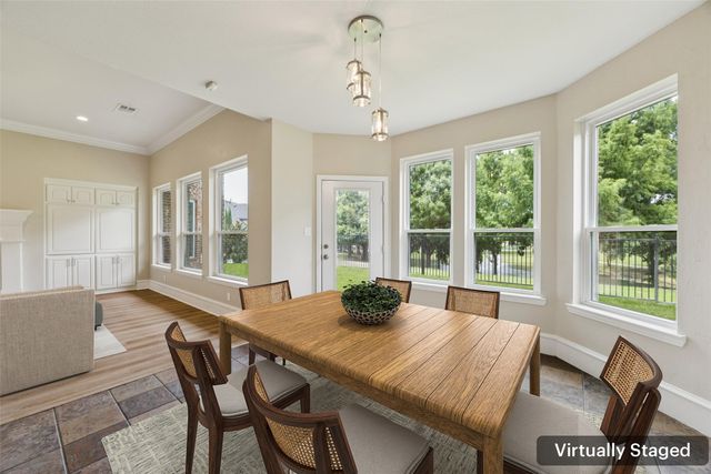 2625 Creekway Drive, Carrollton, TX 75010