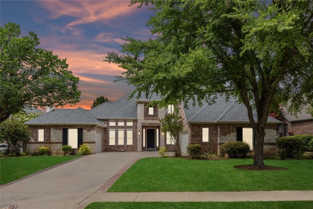 2625 Creekway Drive, Carrollton, TX 75010