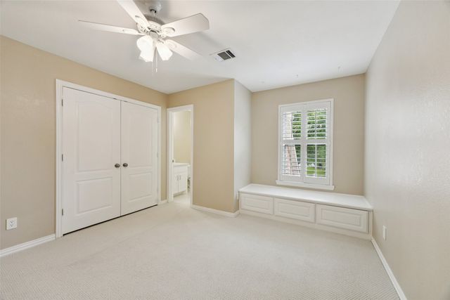 2625 Creekway Drive, Carrollton, TX 75010