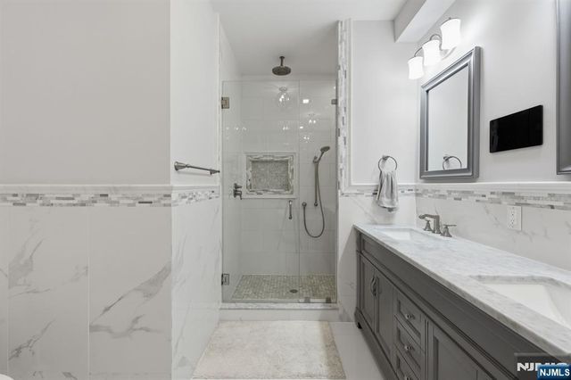 202 Brandon Court, Montvale, NJ 07645