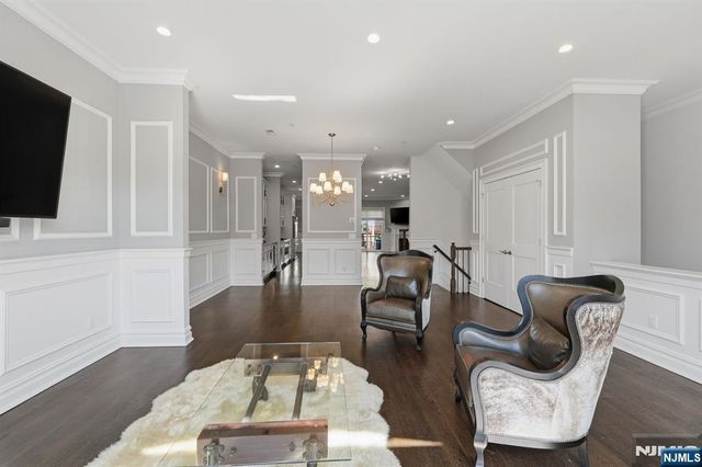 202 Brandon Court, Montvale, NJ 07645