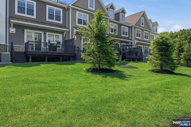 202 Brandon Court, Montvale, NJ 07645