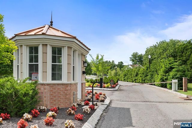 202 Brandon Court, Montvale, NJ 07645