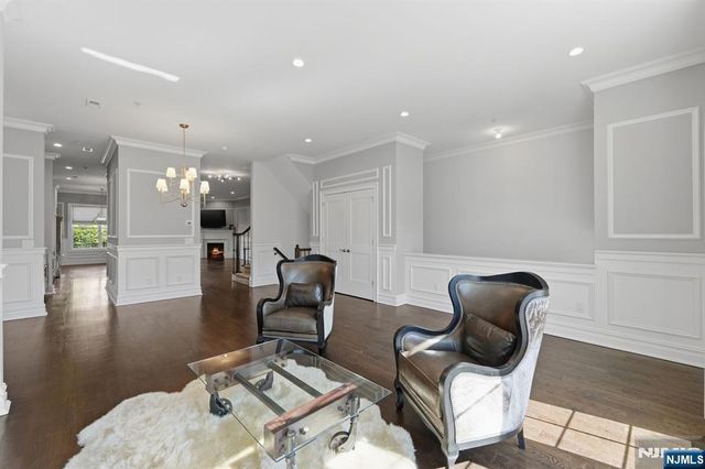 202 Brandon Court, Montvale, NJ 07645
