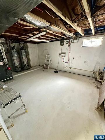 337 1st Street 1, Saddle Brook, NJ 07663