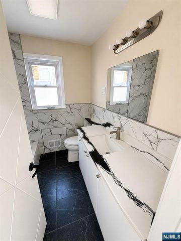 337 1st Street 1, Saddle Brook, NJ 07663