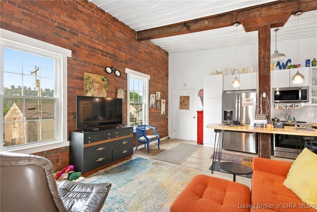 313 E First Street, Madison, IN 47250