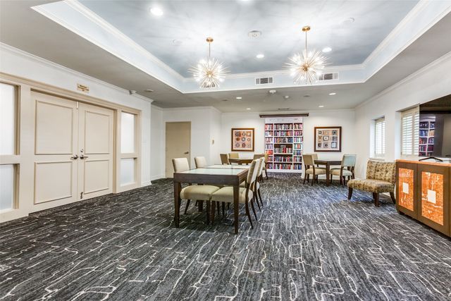 6211 W Northwest Highway G205, Dallas, TX 75225