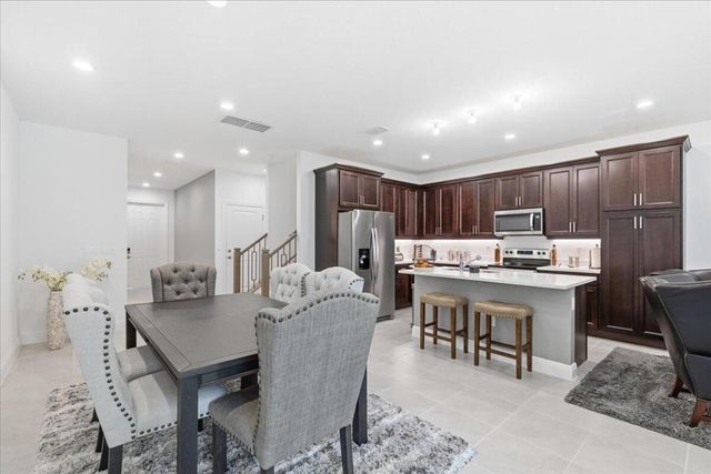 554 Sanderling Circle, Deerfield Beach, FL 33442