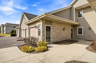18520 Emerald CIRCLE #F, Brookfield, WI 53045